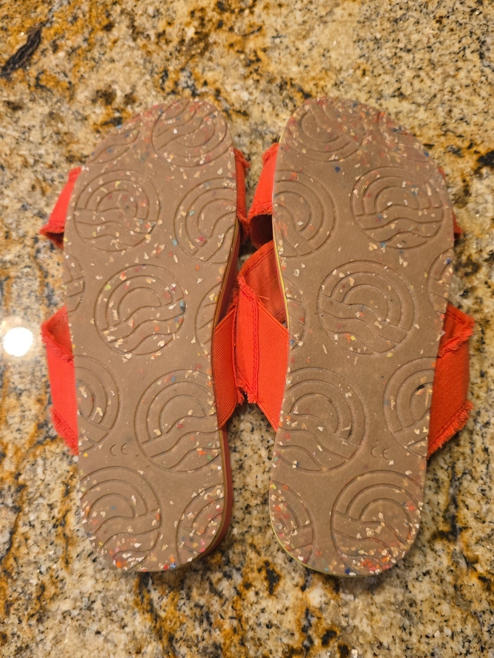 Vionic Panama Slides - Picture 3 of 4